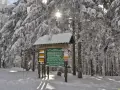 Gdzie w góry zimą? Przewodnik: Tatry, Beskidy, Bieszczady i bezpieczeństwo