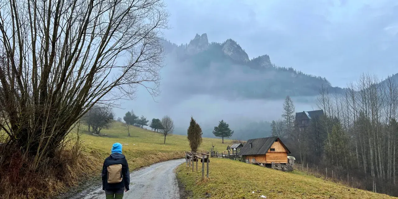 Wysoki Wierch: Narty w Bukowinie czy szlaki w Pieninach? Wybierz cel!