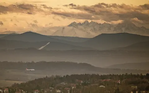 Tatry z Krakowa? Odkryj, kiedy i skąd zobaczysz góry!