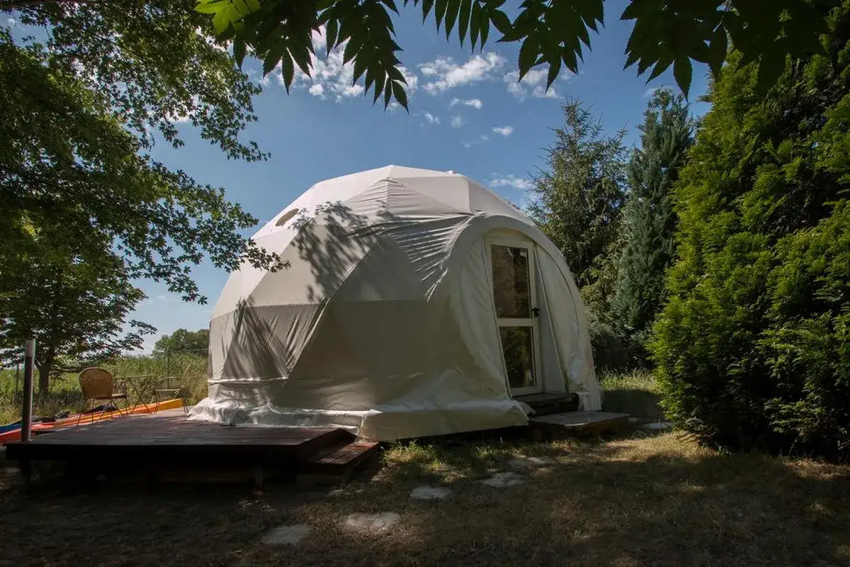 alternatywne formy zakwaterowania w Polsce agroturystyka hostel namiot