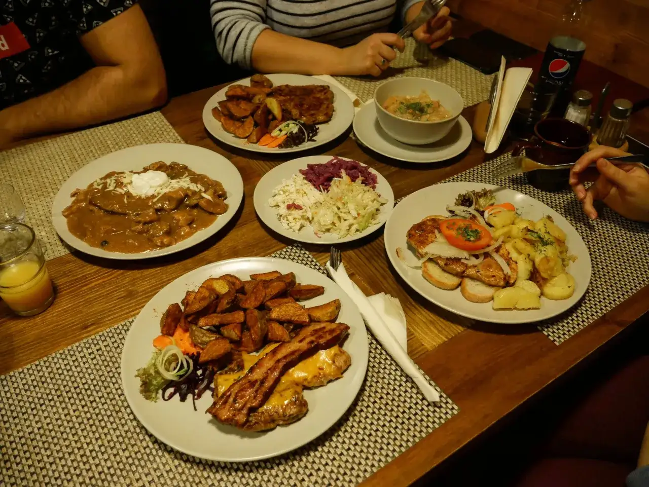 Bacówka na Obidzy jedzenie kuchnia regionalna